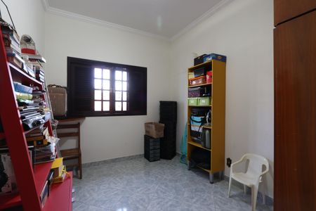 Casa à venda com 420m², 5 quartos e 6 vagasQuarto 4
