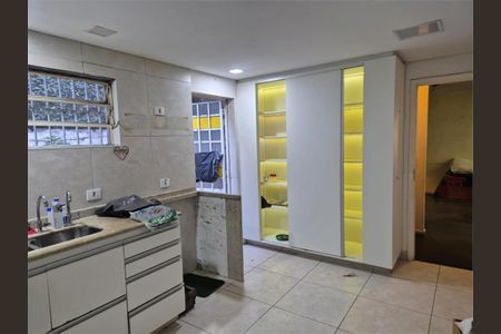 Casa à venda com 320m², 4 quartos e 3 vagas