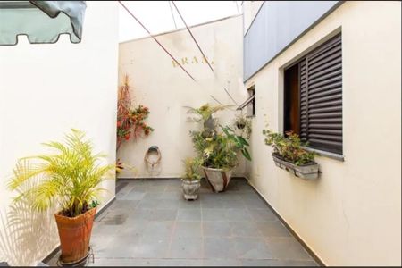 Casa à venda com 193m², 3 quartos e 3 vagas