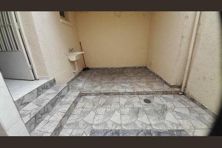 Casa à venda com 60m², 2 quartos e sem vaga