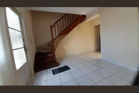 Casa à venda com 60m², 2 quartos e sem vaga