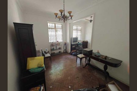 Apartamento à venda com 67m², 1 quarto e sem vaga