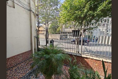 Apartamento à venda com 67m², 1 quarto e sem vaga