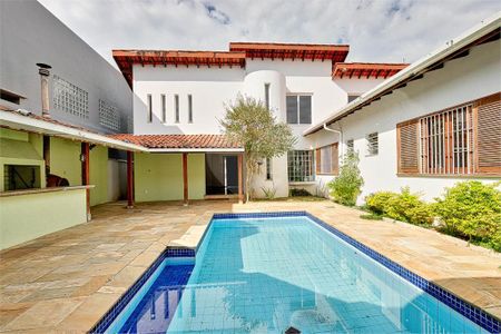 Casa de condomínio à venda com 375m², 3 quartos e 4 vagas