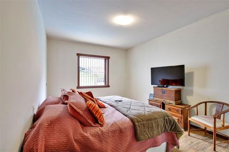 Casa de condomínio à venda com 375m², 3 quartos e 4 vagas