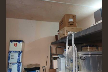 Casa à venda com 249m², 4 quartos e 4 vagas