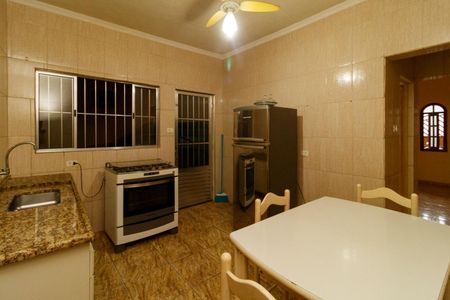 Casa para alugar com 60m², 2 quartos e sem vagaCozinha