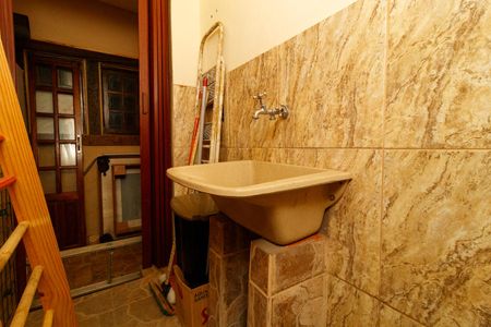 Casa para alugar com 60m², 2 quartos e sem vagaÁrea de Serviço