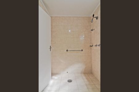 Casa à venda com 208m², 3 quartos e 3 vagasBanheiro Social