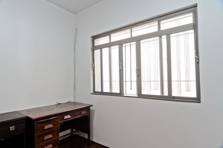 Casa à venda com 208m², 3 quartos e 3 vagasQuarto 1