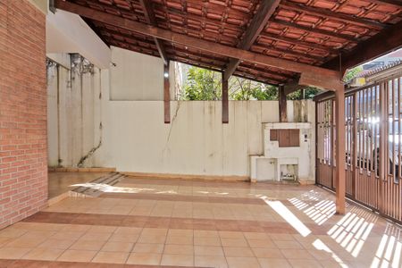 Casa à venda com 208m², 3 quartos e 3 vagasÁrea comum