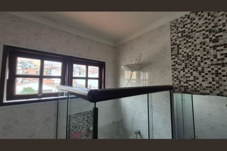 Casa à venda com 200m², 2 quartos e 2 vagasBanheiro da Suíte 2