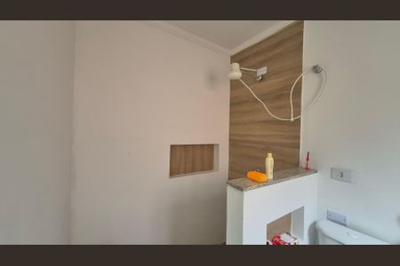 Casa à venda com 200m², 2 quartos e 2 vagasBanheiro da Suíte