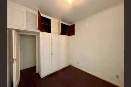 Apartamento para alugar com 121m², 3 quartos e sem vaga Apartamento para alugar com 121m², 3 quartos e sem vagaQuarto 2