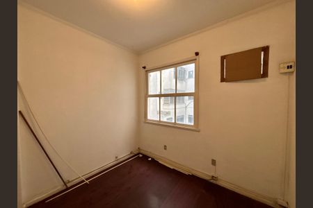 Apartamento para alugar com 121m², 3 quartos e sem vaga Apartamento para alugar com 121m², 3 quartos e sem vagaQuarto 1
