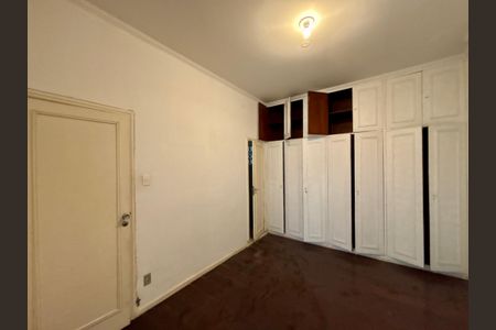 Apartamento para alugar com 121m², 3 quartos e sem vaga Apartamento para alugar com 121m², 3 quartos e sem vagaSuite