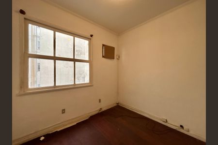 Quarto 1 de apartamento para alugar com 3 quartos, 121m² em Copacabana, Rio de Janeiro