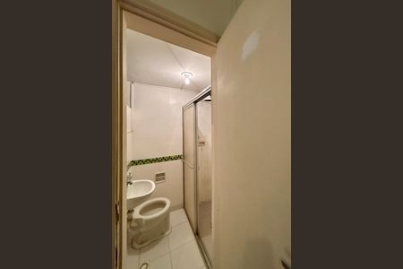 Apartamento para alugar com 121m², 3 quartos e sem vaga Apartamento para alugar com 121m², 3 quartos e sem vagaBanheiro da Suíte