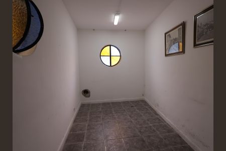 Casa à venda com 303m², 6 quartos e 3 vagasSuíte 4 - piso garagem