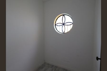 Casa à venda com 303m², 6 quartos e 3 vagasRouparia