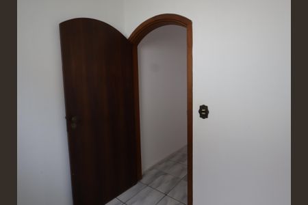 Casa à venda com 303m², 6 quartos e 3 vagasRouparia