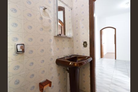 Casa à venda com 303m², 6 quartos e 3 vagasBanheiro