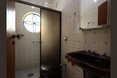 Casa à venda com 303m², 6 quartos e 3 vagasBanheiro