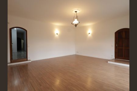 Casa à venda com 303m², 6 quartos e 3 vagasSala de Jantar