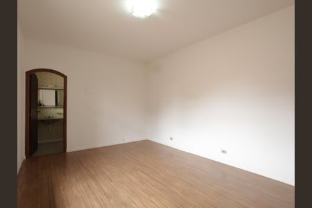 Casa à venda com 303m², 6 quartos e 3 vagasSuíte 2