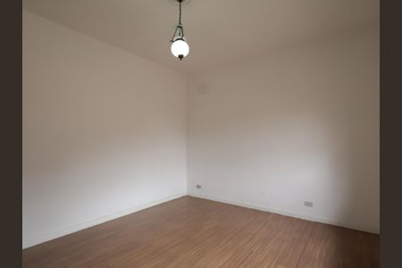 Casa à venda com 303m², 6 quartos e 3 vagasQuarto 1