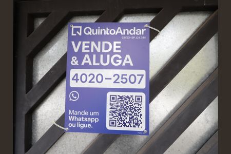 Casa à venda com 303m², 6 quartos e 3 vagasPlaca