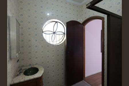 Casa à venda com 303m², 6 quartos e 3 vagasBanheiro da Suíte 1