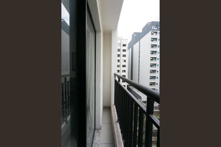 Varanda de kitnet/studio para alugar com 1 quarto, 47m² em Bela Vista, São Paulo