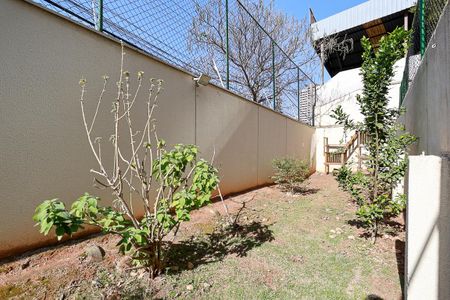 Apartamento à venda com 120m², 3 quartos e 2 vagas Apartamento à venda com 120m², 3 quartos e 2 vagasÁrea comum - Espaço pet