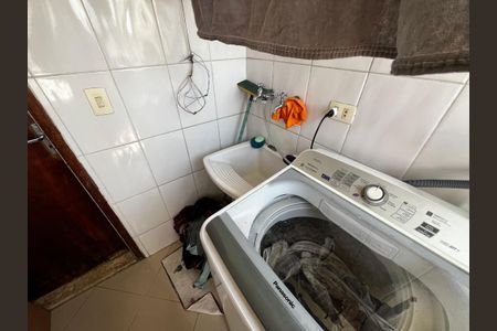 Casa à venda com 190m², 3 quartos e 3 vagasÁrea de Serviço