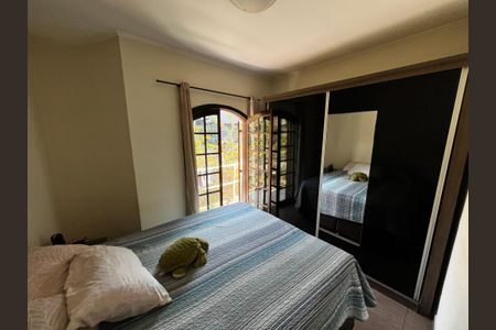 Casa à venda com 190m², 3 quartos e 3 vagasQuarto Suíte