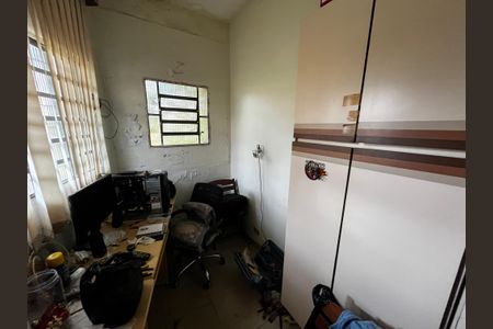 Casa à venda com 190m², 3 quartos e 3 vagasEscritório