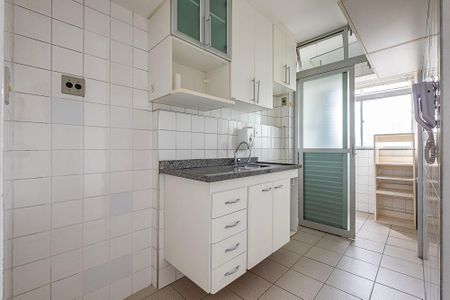 Sala/Cozinha de apartamento para alugar com 2 quartos, 49m² em Pinheiros, São Paulo