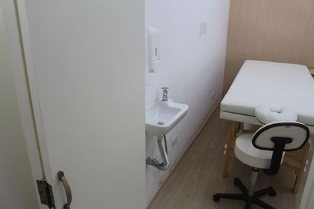 Casa à venda com 210m², 3 quartos e 2 vagasLavabo 1