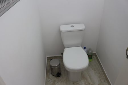 Casa à venda com 210m², 3 quartos e 2 vagasLavabo 1