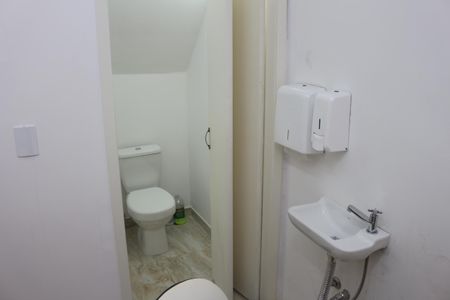 Casa à venda com 210m², 3 quartos e 2 vagasLavabo 1