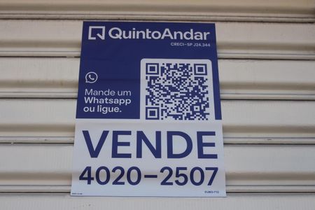 Casa à venda com 210m², 3 quartos e 2 vagasPlaquinha