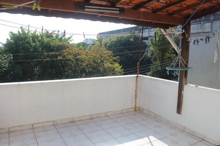 Casa à venda com 141m², 2 quartos e 1 vagaÁrea de Serviço