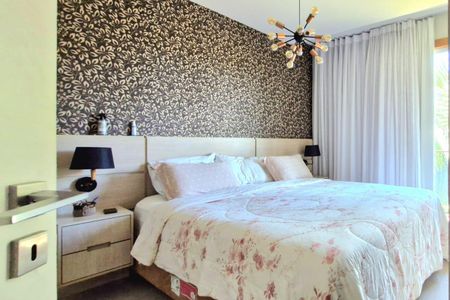 Casa à venda com 380m², 3 quartos e 8 vagasSuíte