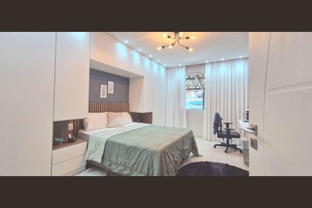 Casa à venda com 380m², 3 quartos e 8 vagasQuarto 2