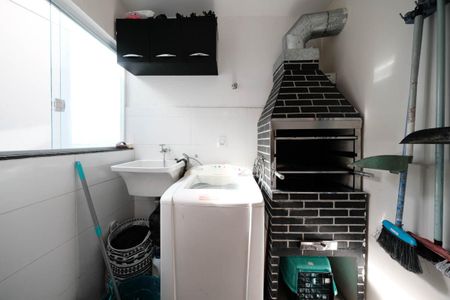 Apartamento à venda com 43m², 2 quartos e 1 vagaSala/Cozinha