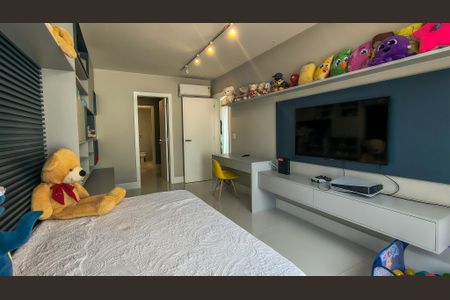 Casa de condomínio à venda com 300m², 5 quartos e 2 vagasSuíte 1