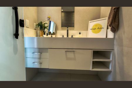 Casa de condomínio à venda com 300m², 5 quartos e 2 vagasBanheiro da Suíte 5