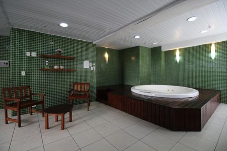 Apartamento à venda com 77m², 3 quartos e 1 vagaÁrea comum