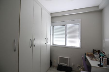 Apartamento à venda com 77m², 3 quartos e 1 vagaQuarto 2